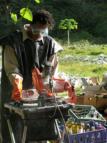 cutting-bottle-bricks-ceramic-tile-saw